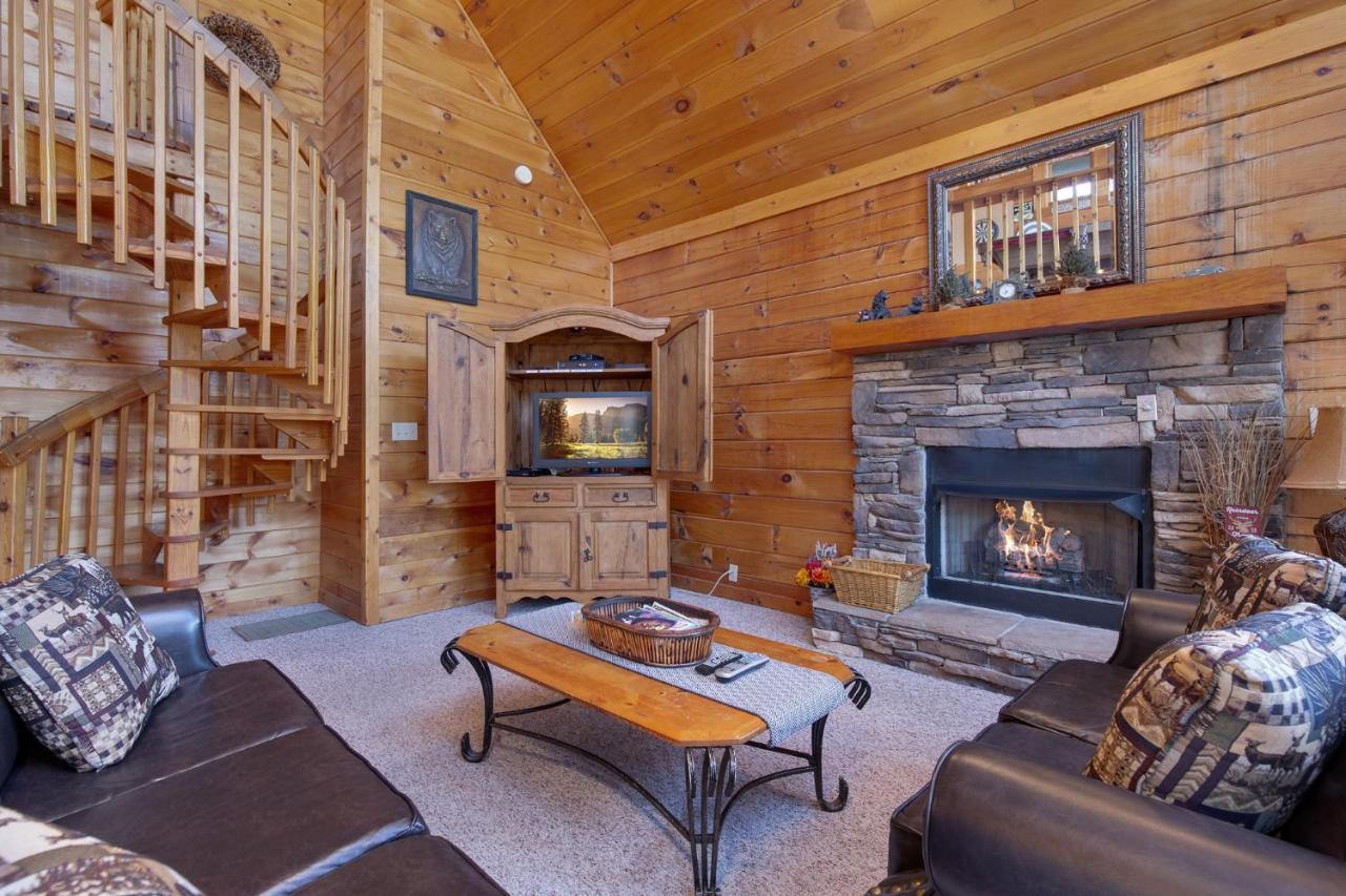 Wildwood Cove, 2 Bedrooms, Fireplace, Wifi, Jetted Tub, Hot Tub, Sleeps 6 Sevierville Bagian luar foto